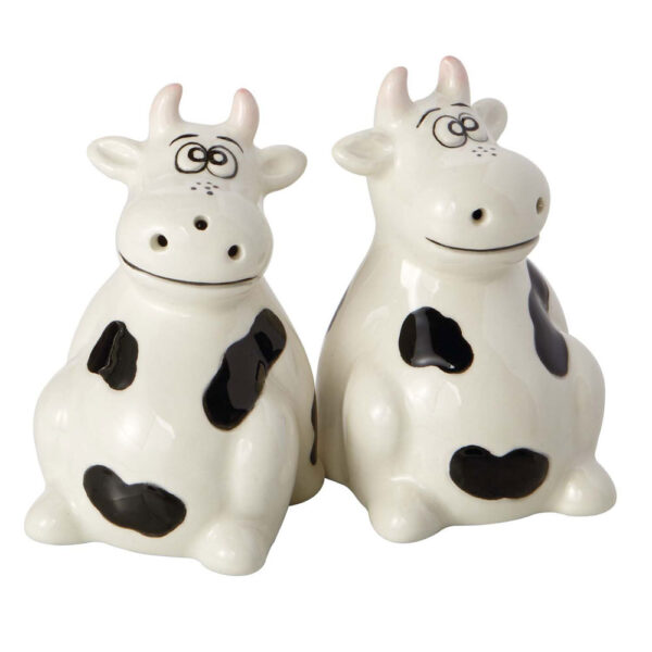 Dairy Cows Salt & Pepper Shakers Set